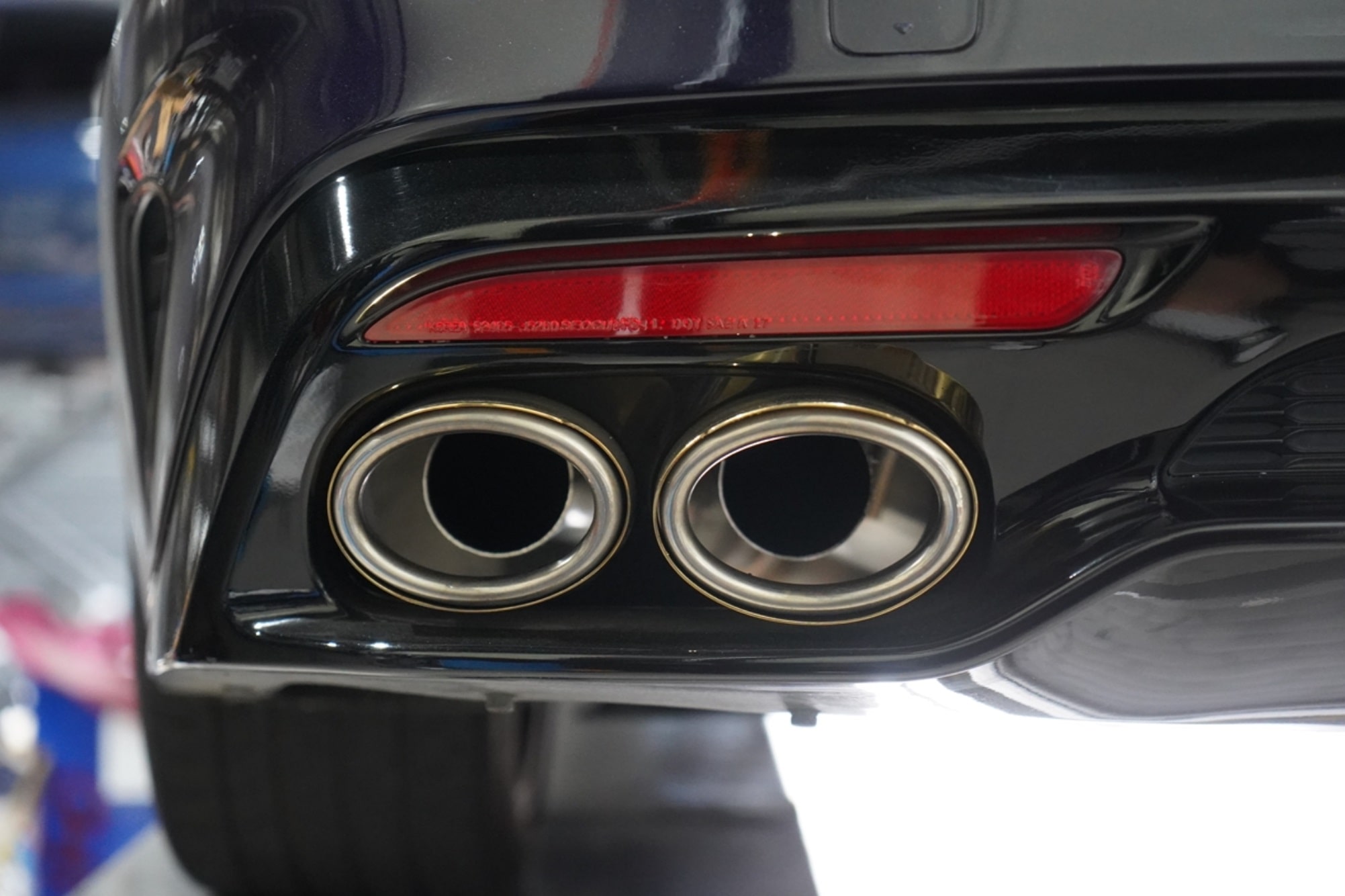 3.3T STINGER 2018 EVC GT CATBACK 12